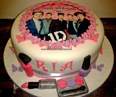 1D Teenagers Cake - Cake by debscakecreations