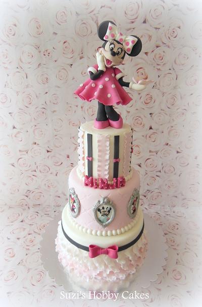 Minnie mouse b'day cake  - Cake by Suzi