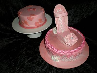 Pink shoe - Cake by Sugarart Cakes