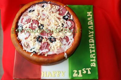 Pizza - or is it? - Cake by Emilyrose