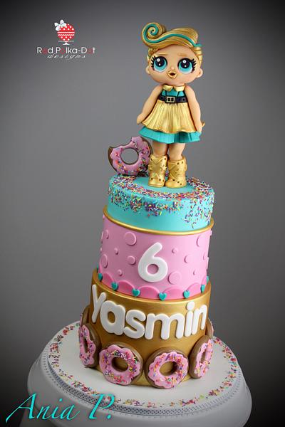 LOL Luxe doll  - Cake by RED POLKA DOT DESIGNS (was GMSSC)