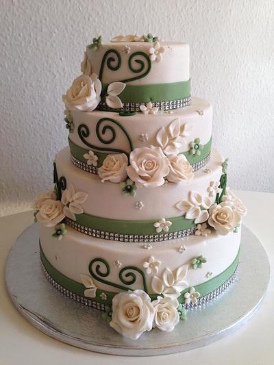Wedding cake - Cake by Rikke Hougaard