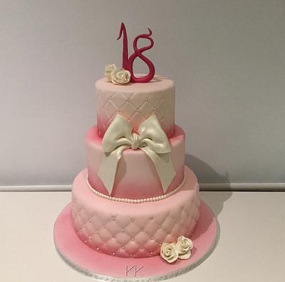 Birthday girl - Cake by Donatella Bussacchetti