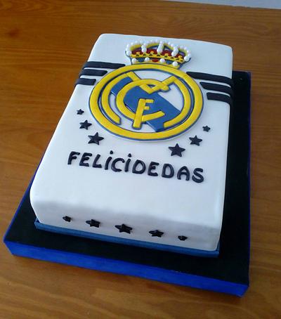 REAL MADRID CAKE 1 - Cake by Camelia