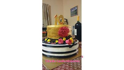 Gold Beauty - Cake by Taona Chigwenembe
