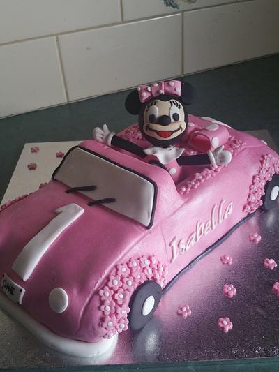 Minnie mouse in car - Cake by Helen's cakes 