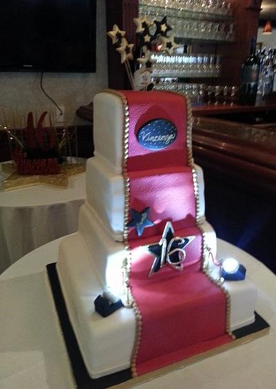 Hollywood Theme Cake - Cake by Rosi 