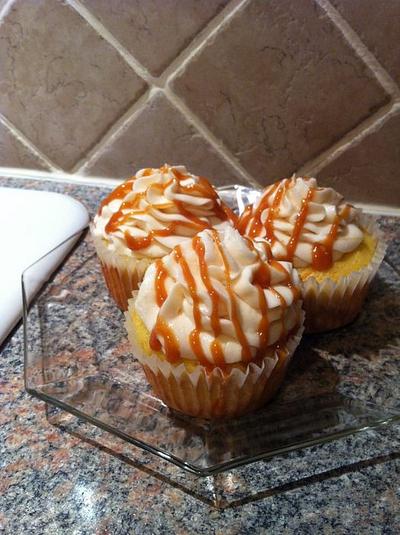 Autumn Cupcakes - Cake by cakesbycaitlin