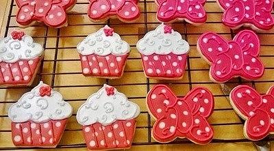mini mouse cookies - Cake by  Pink Ann's Cakes