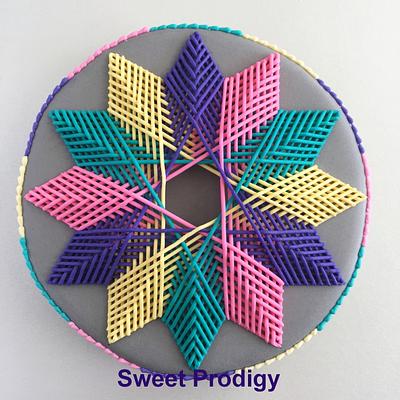 Tangled | Sweet Prodigy (Four Interwoven Triangles) - Cake by Sweet Prodigy