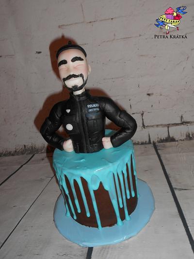 Police man in the water - Cake by Petra Krátká (Petu Cakes)