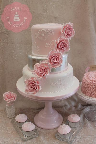 Pink Roses &  Silver  - Cake by Paulacakecouture