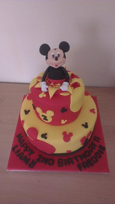 Mickey Mouse cake - Cake by FairyDelicious