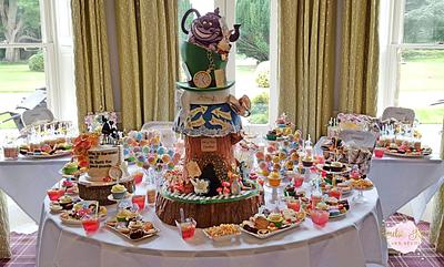 Alice in Wonderland Dessert Table - Cake by Amelia Rose Cake Studio