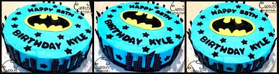 Batman - Cake by Cuddles' Cupcake Bar