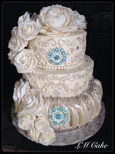 White sugar rosé wedding cake  - Cake by Lisa Templeton