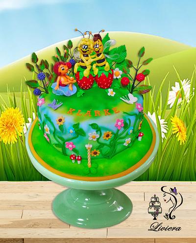 birthday cake - Bee Maya - Cake by L