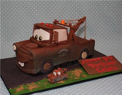 Tow Mater Cake - Cake by CakeAvenue