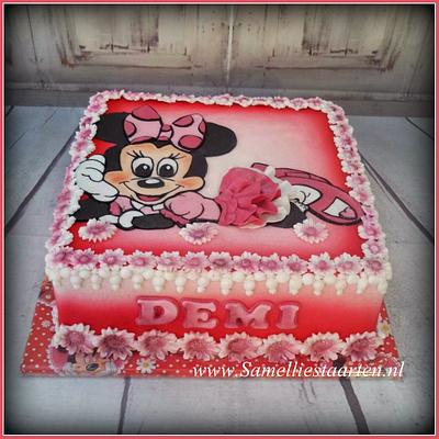Minnie Mousse - Cake by Sam & Nel's Taarten