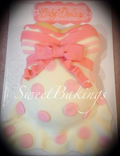 Pink baby Bump  - Cake by Priscilla 