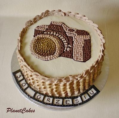 Camera - Cake by Planet Cakes