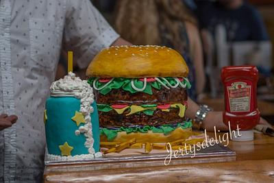 Burger cake - Cake by Jertysdelight