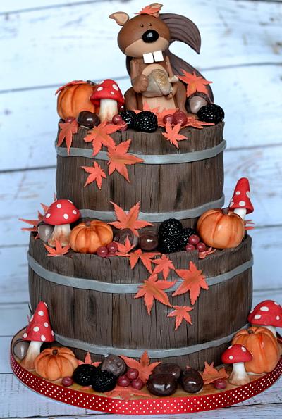 autumnal squirrel  cake - Cake by Cakey Bakes Cakes 