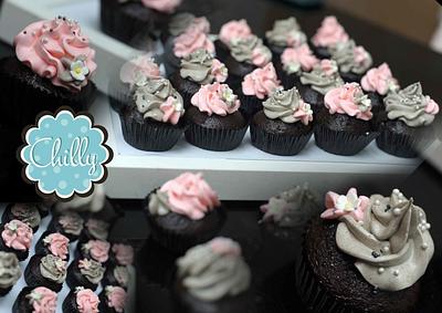 Cuppies: Pink & grey themed color - Cake by Chilly