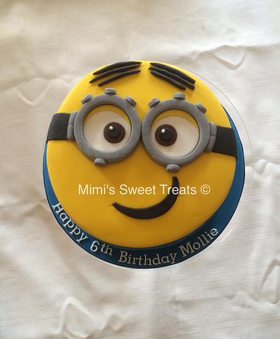 Minion cake & Cupcakes - Cake by Mimi's Sweet Treats