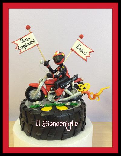 Motor's cake - Cake by Carla Poggianti Il Bianconiglio