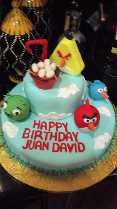Angry Birds - Cake by Tania Garcia