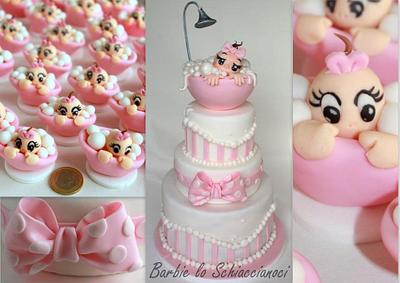 Pink Bathroom and Favors - Cake by Barbie lo schiaccianoci (Barbara Regini)