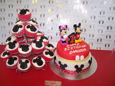 Micky mouse cake and cupcakes - Cake by cupcakes of salisbury