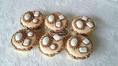 Chic cupcakes - Cake by Fées Maison (AHMADI)
