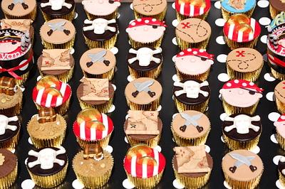 Pirate Cupcakes - Cake by Lesley Wright
