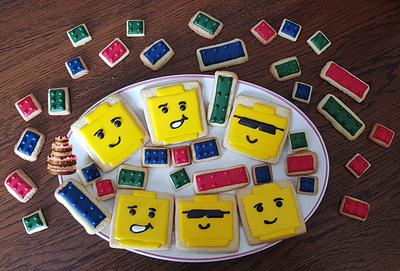 Lego cookies - Cake by Pluympjescake