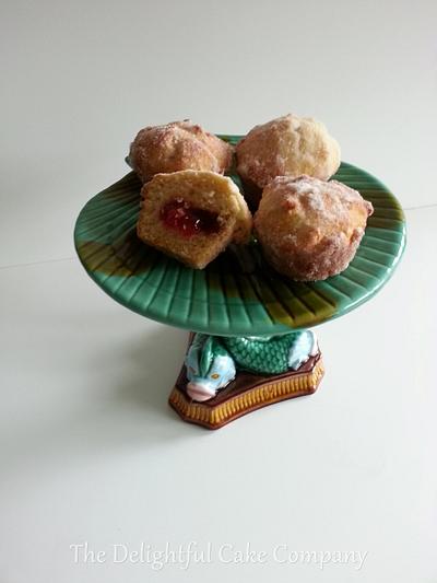 Donught Muffins - Cake by lesley hawkins