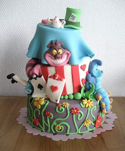 Alice in Wonderland - Cake by Etty