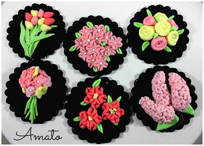 Flower Toppers - Cake by Amato
