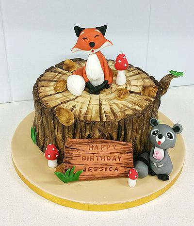 Fox on a tree stump and raccoon birthday cake - Cake by Wendy