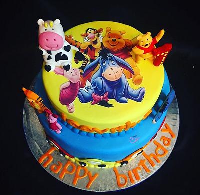 Winnie the Pooh bear and friends  - Cake by Tara