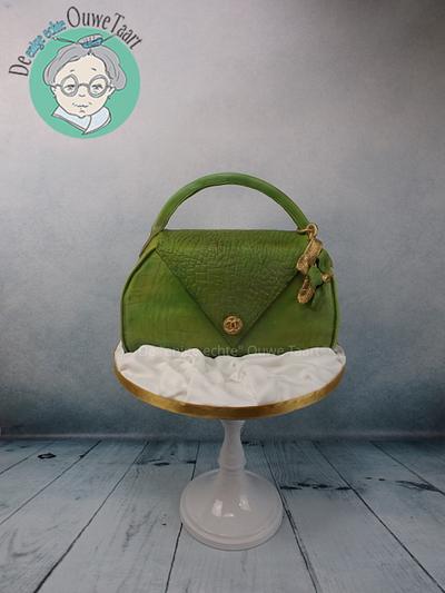 Handbag cake in croc style - Cake by DeOuweTaart