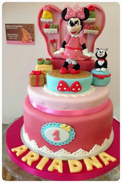 Minnie Cake.. - Cake by Mónica