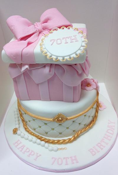 Stack of gifts - Cake by Carter Valentino Ltd