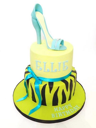 Fondant High Heel Cake - Cake by Claire Lawrence