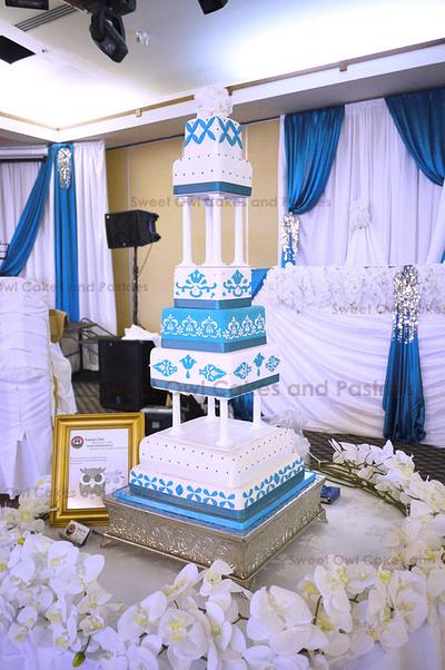 Tall wedding cake! - Cake by Sweet Owl Cake and Pastry