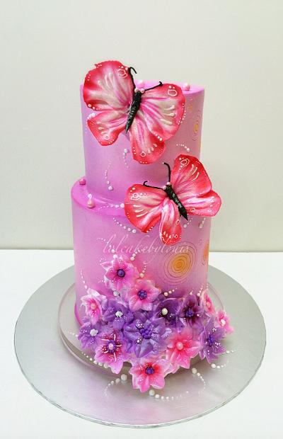 Butterflies  - Cake by Louis Ng