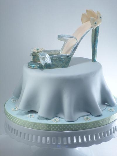 Princess Tiana's Shoe - Cake by CakeLuv