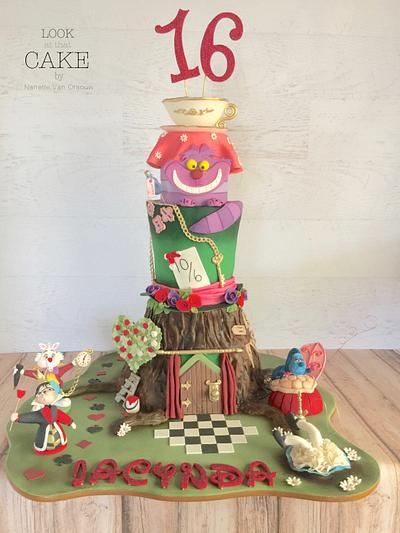 Alice in Wonderland - Cake by Look at that Cake