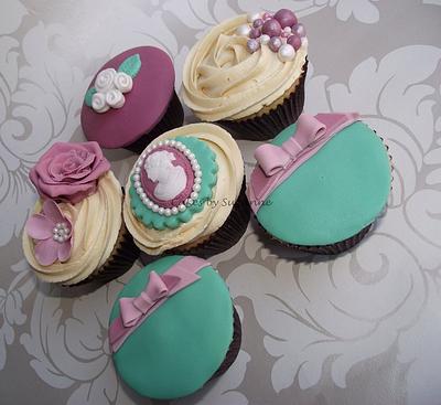 vintage style cupcakes - Cake by suzanneflynn